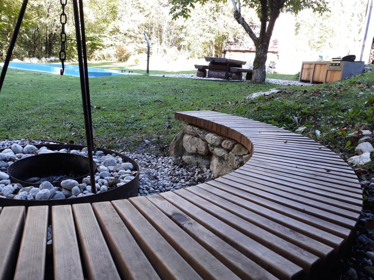 Gorska Vila Mountain Villa โซชา ภายนอก รูปภาพ